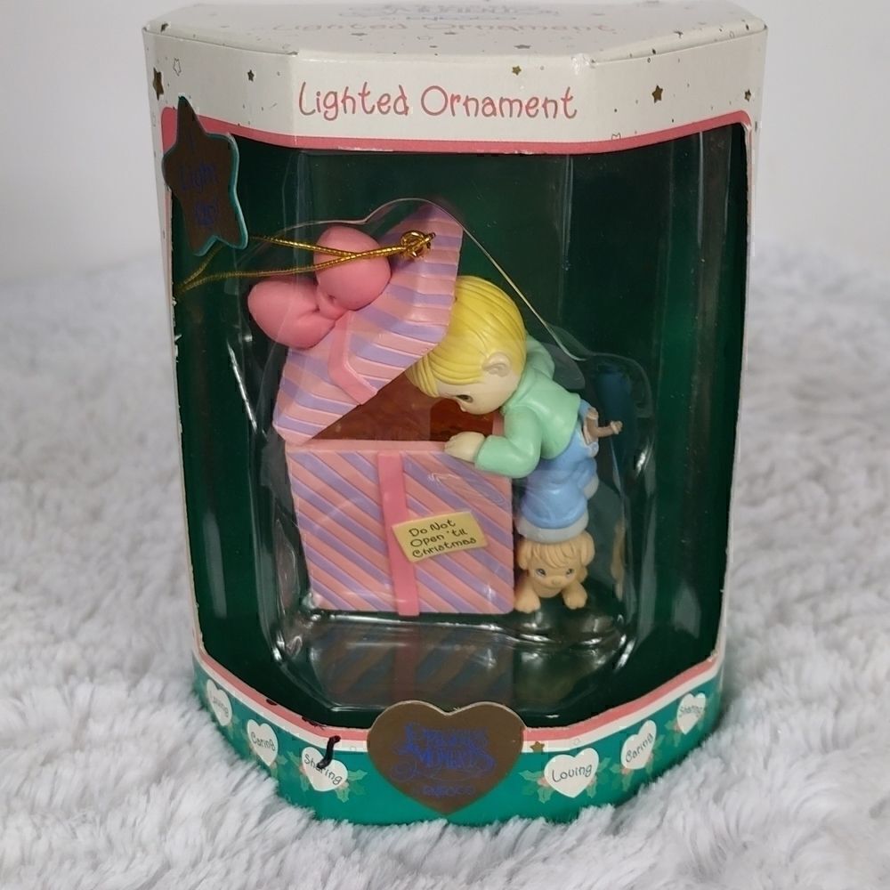 NIB Precious Moments Lighted Christmas Ornament